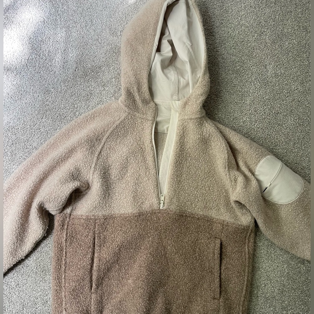 Outdoor Voices Pullover